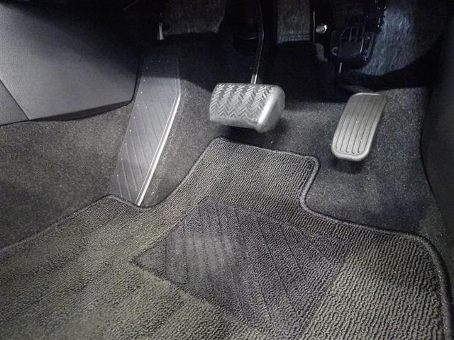 �������E�t���A�}�b�g�����������򂵂Ă���܂��B