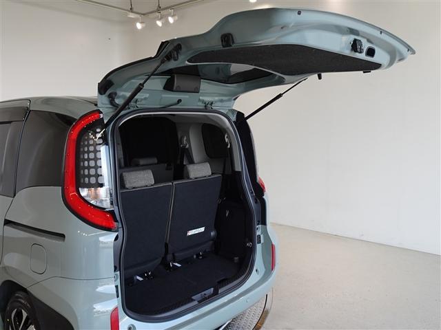 シエンタ ハイブリッドＺ　衝突被害軽減システム　メモリーナビ　フルセグ　バックカメラ　ＥＴＣ　ドラレコ　両側電動スライド　３列シート　ＬＥＤヘッドランプ　スマートキー　乗車定員７人（24枚目）