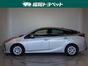燃費も走行性能も良い50系プリウス Sが入荷しました。