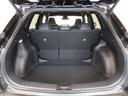 5人乗車時でも十分なスペースのトランクルームです。