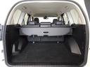 ５人乗車時でも十分なスペースのトランクルームです。
