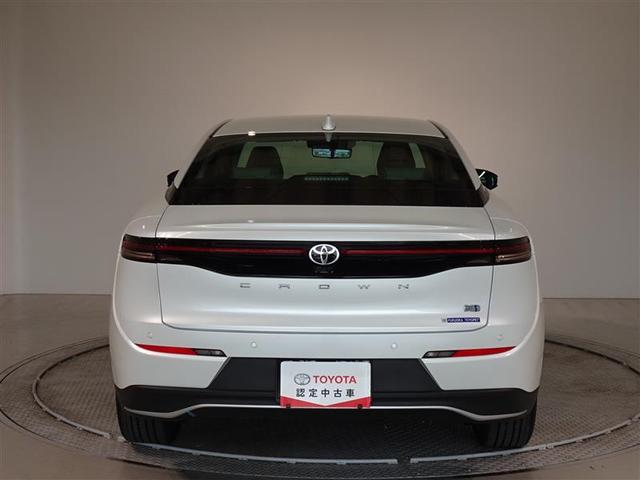 クラウンクロスオーバー Ｇアドバンスド・レザーパッケージ　ＴＶ　フルセグ　バックカメラ　ＥＴＣ　ドラレコ　ＬＥＤヘッドランプ　４ＷＤ　衝突被害軽減システム　スマートキー　キーレス（24枚目）