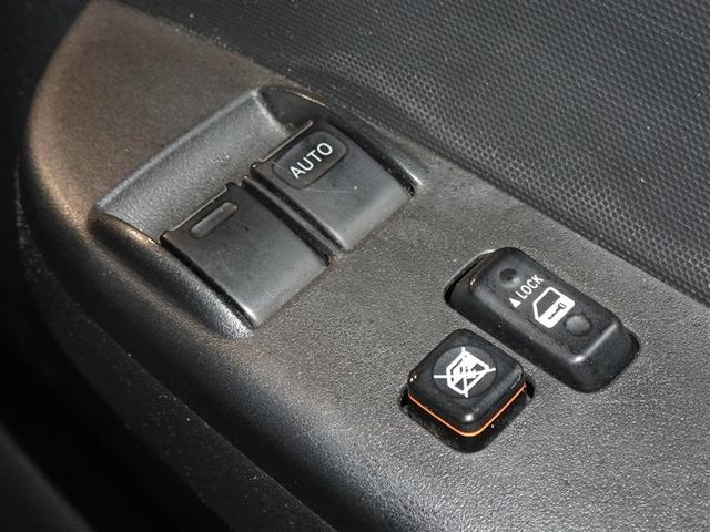 ハイエースバン ロングＤＸ　メモリーナビ　ワンセグ　バックカメラ　ＬＥＤヘッドランプ　乗車定員６人（14枚目）