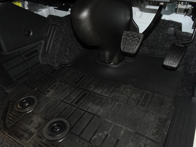 ハイエースバン ロングスーパーＧＬ　衝突被害軽減システム　メモリーナビ　ワンセグ　ＥＴＣ　両側電動スライド　ＬＥＤヘッドランプ　ディーゼル　スマートキー（10枚目）