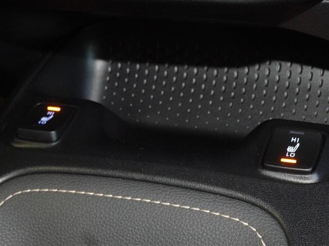 カローラツーリング ダブルバイビー　衝突被害軽減システム　メモリーナビ　フルセグ　バックカメラ　ＥＴＣ　ＬＥＤヘッドランプ　スマートキー（15枚目）