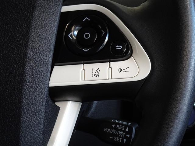 プリウス Ａ　衝突被害軽減システム　メモリーナビ　フルセグ　バックカメラ　ドラレコ　ＬＥＤヘッドランプ　スマートキー（12枚目）