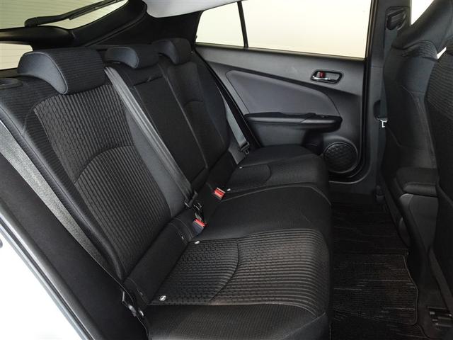 プリウス Ａ　衝突被害軽減システム　メモリーナビ　フルセグ　バックカメラ　ドラレコ　ＬＥＤヘッドランプ　スマートキー（18枚目）