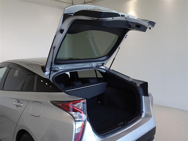 プリウス Ａ　衝突被害軽減システム　メモリーナビ　フルセグ　バックカメラ　ドラレコ　ＬＥＤヘッドランプ　スマートキー（22枚目）