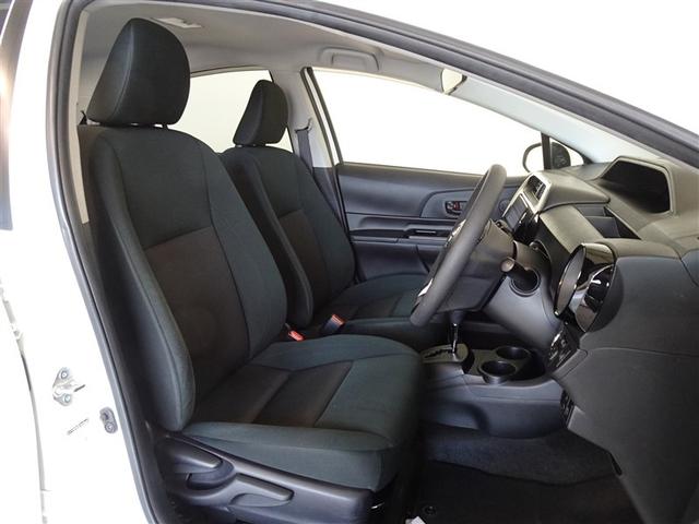 アクア Ｓスタイルブラック　衝突被害軽減システム　メモリーナビ　フルセグ　バックカメラ　ＥＴＣ　スマートキー（4枚目）