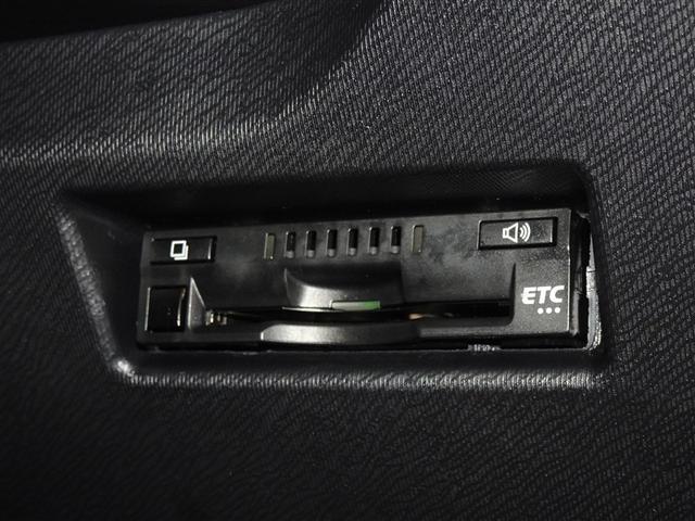 アクア Ｓスタイルブラック　衝突被害軽減システム　メモリーナビ　フルセグ　バックカメラ　ＥＴＣ　スマートキー（17枚目）