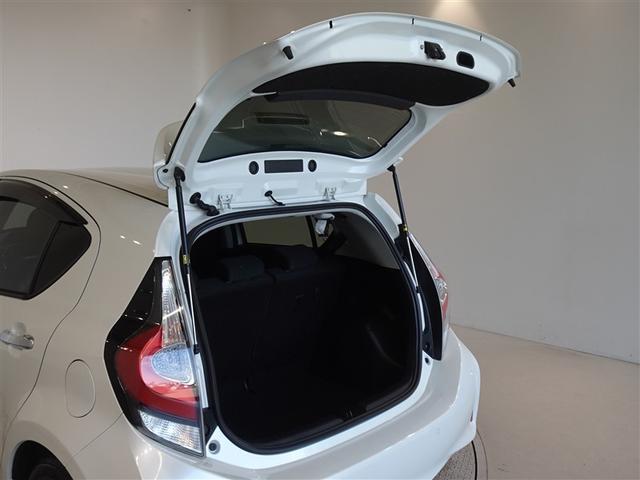 アクア Ｓスタイルブラック　衝突被害軽減システム　メモリーナビ　フルセグ　バックカメラ　ＥＴＣ　スマートキー（23枚目）