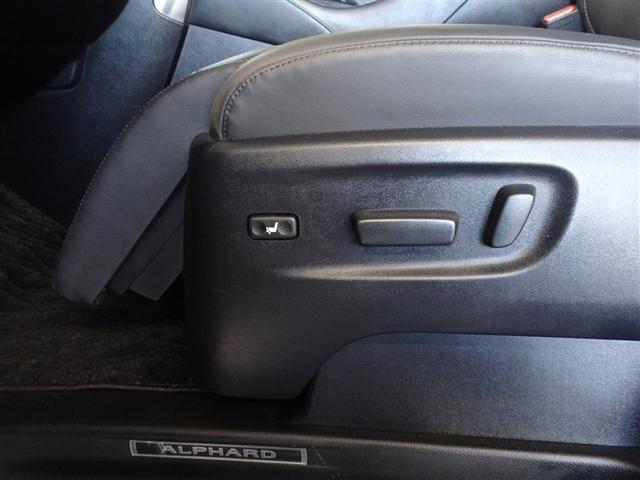 アルファード ２．５Ｓ　Ｃパッケージ　衝突被害軽減システム　メモリーナビ　フルセグ　後席モニター　バックカメラ　ＥＴＣ　両側電動スライド　フルエアロ　３列シート　ＬＥＤヘッドランプ　スマートキー　乗車定員７人（18枚目）