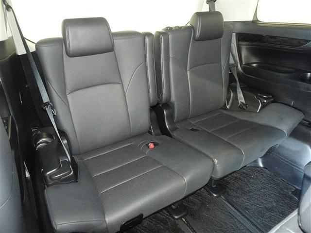 アルファード ２．５Ｓ　Ｃパッケージ　衝突被害軽減システム　メモリーナビ　フルセグ　後席モニター　バックカメラ　ＥＴＣ　両側電動スライド　フルエアロ　３列シート　ＬＥＤヘッドランプ　スマートキー　乗車定員７人（21枚目）