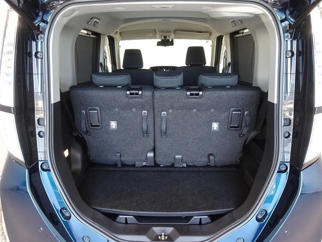 コンパクトですが、日常使いなら十分なスペースのトランクルームです。