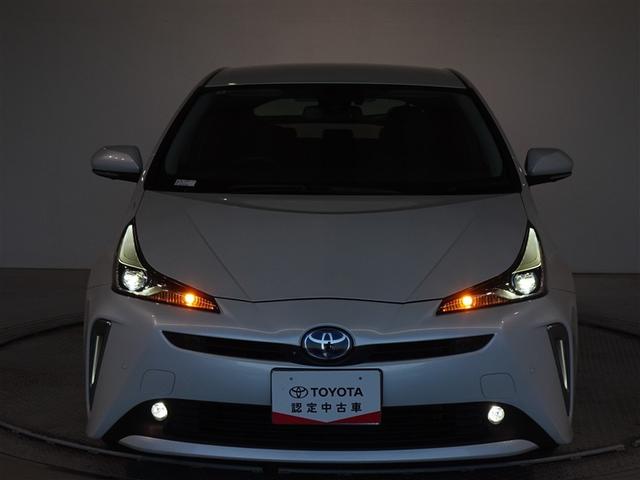 プリウス ＳセーフティプラスＩＩ　衝突被害軽減システム　メモリーナビ　バックカメラ　ＥＴＣ　ＬＥＤヘッドランプ　スマートキー（24枚目）