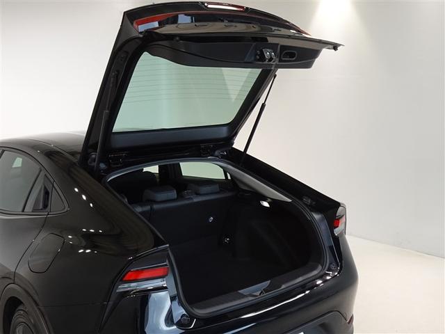 プリウス U 衝突被害軽減システム フルセグ バックカメラ ETC LEDヘッドランプ スマートキー(22枚目)