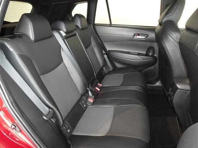 カローラクロス ハイブリッド　Ｚ　衝突被害軽減システム　メモリーナビ　バックカメラ　ＥＴＣ　ＬＥＤヘッドランプ　スマートキー（18枚目）