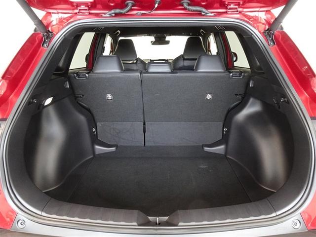 カローラクロス ハイブリッド　Ｚ　衝突被害軽減システム　メモリーナビ　バックカメラ　ＥＴＣ　ＬＥＤヘッドランプ　スマートキー（19枚目）