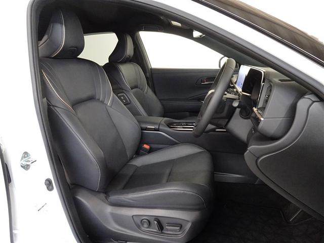 クラウンスポーツ Z 衝突被害軽減システム メモリーナビ フルセグ バックカメラ ETC ドラレコ フルエアロ LEDヘッドランプ 4WD スマートキー(4枚目)