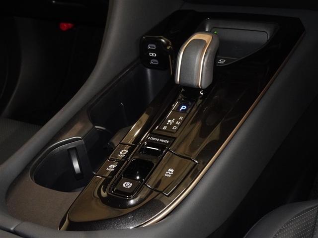 クラウンスポーツ Z 衝突被害軽減システム メモリーナビ フルセグ バックカメラ ETC ドラレコ フルエアロ LEDヘッドランプ 4WD スマートキー(16枚目)