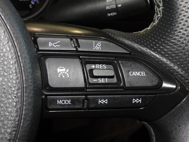 ヤリスクロス ハイブリッド　ＧＲスポーツ　衝突被害軽減システム　メモリーナビ　バックカメラ　ＥＴＣ　ドラレコ　ＬＥＤヘッドランプ　スマートキー（11枚目）