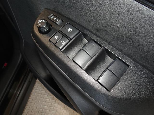 ヤリスクロス ハイブリッド　ＧＲスポーツ　衝突被害軽減システム　メモリーナビ　バックカメラ　ＥＴＣ　ドラレコ　ＬＥＤヘッドランプ　スマートキー（16枚目）