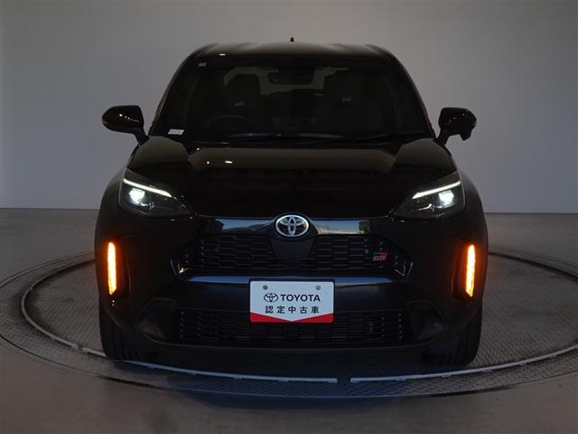 ヤリスクロス ハイブリッド　ＧＲスポーツ　衝突被害軽減システム　メモリーナビ　バックカメラ　ＥＴＣ　ドラレコ　ＬＥＤヘッドランプ　スマートキー（24枚目）