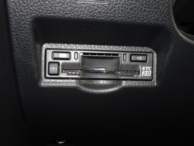 ヴォクシー ハイブリッドS-Z 衝突被害軽減システム メモリーナビ フルセグ 後席モニター バックカメラ ETC 両側電動スライド 3列シート LEDヘッドランプ スマートキー 乗車定員7人(17枚目)