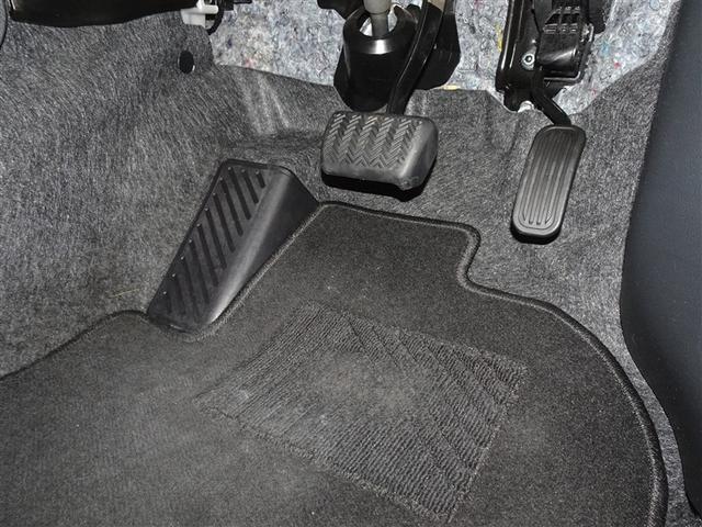 ヤリス ハイブリッドＸ　衝突被害軽減システム　メモリーナビ　バックカメラ　ＥＴＣ（10枚目）