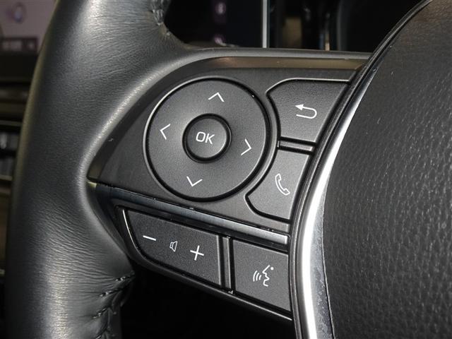 ステアリングスイッチでオーディオの操作・ハンズフリー通話ができます。
