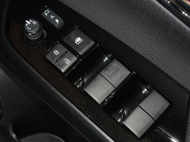 プリウス Aツーリングセレクション・ブラックエディション 衝突被害軽減システム バックカメラ ETC LEDヘッドランプ スマートキー(17枚目)