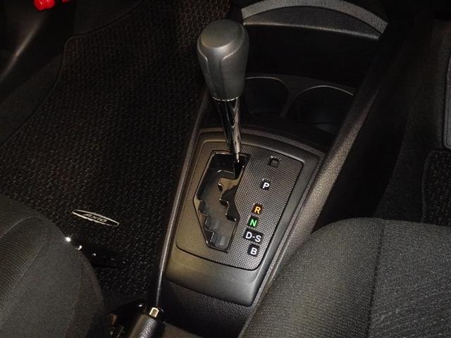 カローラアクシオ ＥＸ　衝突被害軽減システム　メモリーナビ　フルセグ　バックカメラ　スマートキー（13枚目）