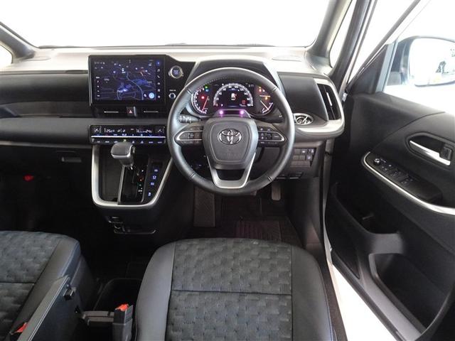 ヴォクシー Ｓ－Ｚ　衝突被害軽減システム　メモリーナビ　フルセグ　バックカメラ　ＥＴＣ　両側電動スライド　３列シート　ＬＥＤヘッドランプ　スマートキー　乗車定員７人（5枚目）