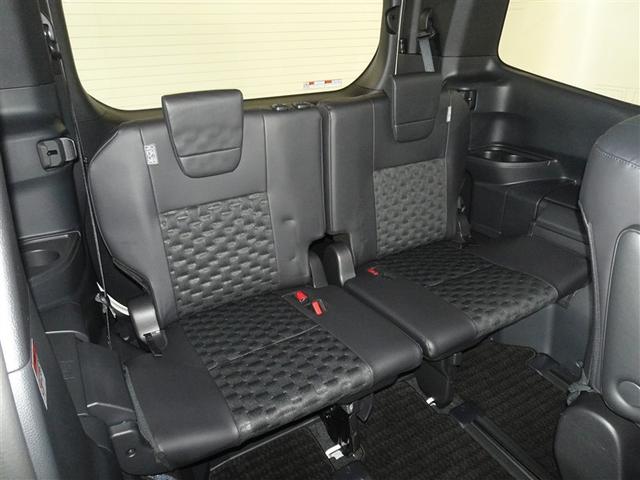 ヴォクシー Ｓ－Ｚ　衝突被害軽減システム　メモリーナビ　フルセグ　バックカメラ　ＥＴＣ　両側電動スライド　３列シート　ＬＥＤヘッドランプ　スマートキー　乗車定員７人（19枚目）