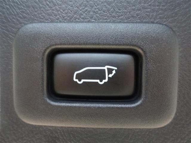 アルファード ３．５エグゼクティブラウンジ　衝突被害軽減システム　メモリーナビ　フルセグ　後席モニター　バックカメラ　ＥＴＣ　サンルーフ　両側電動スライド　３列シート　ＬＥＤヘッドランプ　４ＷＤ　スマートキー　乗車定員７人（26枚目）