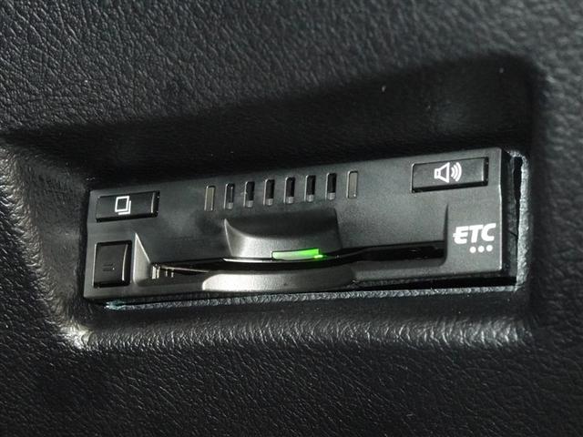 シエンタ ファンベースＧ　クエロ　衝突被害軽減システム　メモリーナビ　ワンセグ　バックカメラ　ＥＴＣ　両側電動スライド　ＬＥＤヘッドランプ　スマートキー（13枚目）