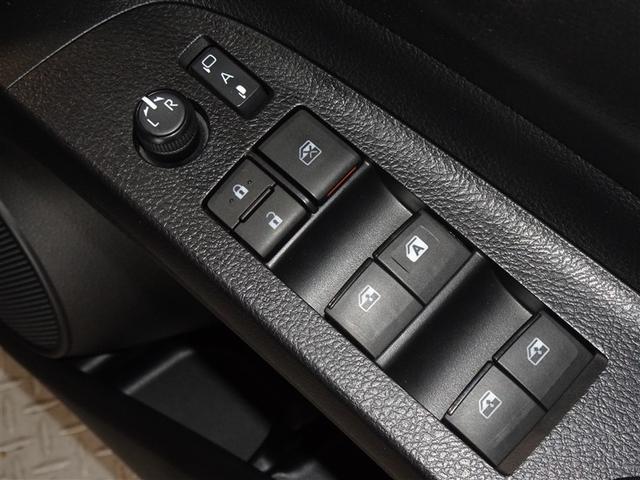 シエンタ ファンベースＧ　クエロ　衝突被害軽減システム　メモリーナビ　ワンセグ　バックカメラ　ＥＴＣ　両側電動スライド　ＬＥＤヘッドランプ　スマートキー（14枚目）