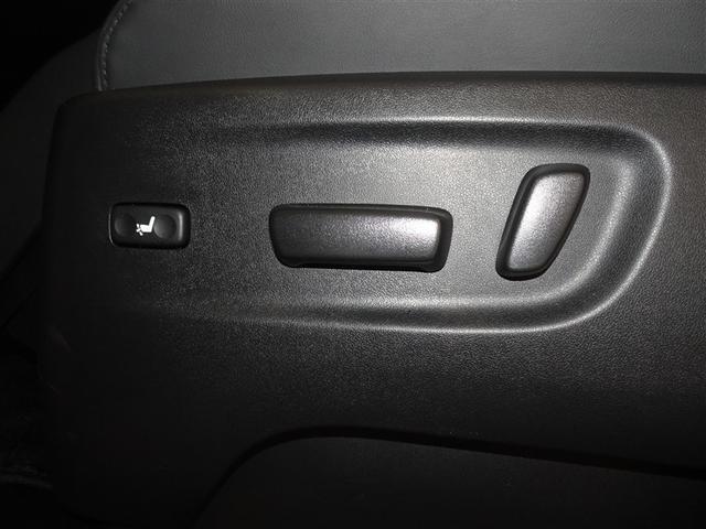 アルファード ２．５Ｓ　Ｃパッケージ　衝突被害軽減システム　フルセグ　後席モニター　バックカメラ　ＥＴＣ　両側電動スライド　３列シート　ＬＥＤヘッドランプ　スマートキー　乗車定員７人（18枚目）