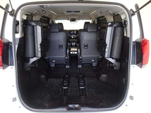 アルファード ２．５Ｓ　Ｃパッケージ　衝突被害軽減システム　フルセグ　後席モニター　バックカメラ　ＥＴＣ　両側電動スライド　３列シート　ＬＥＤヘッドランプ　スマートキー　乗車定員７人（24枚目）