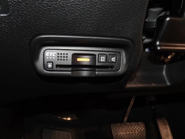 ヴェゼル ハイブリッドＺ・ホンダセンシング　衝突被害軽減システム　メモリーナビ　フルセグ　バックカメラ　ＥＴＣ　ドラレコ　ＬＥＤヘッドランプ　スマートキー（15枚目）