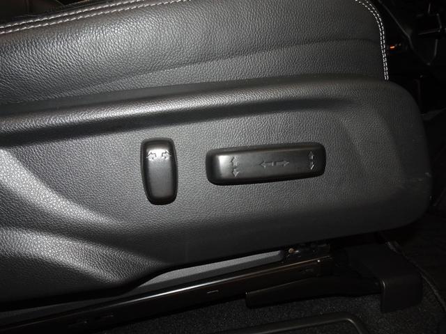 ヴェゼル ハイブリッドＺ・ホンダセンシング　衝突被害軽減システム　メモリーナビ　フルセグ　バックカメラ　ＥＴＣ　ドラレコ　ＬＥＤヘッドランプ　スマートキー（17枚目）