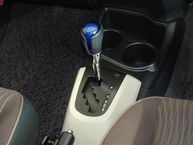 アクア Ｇ　メモリーナビ　ワンセグ　バックカメラ　ＥＴＣ　スマートキー（13枚目）