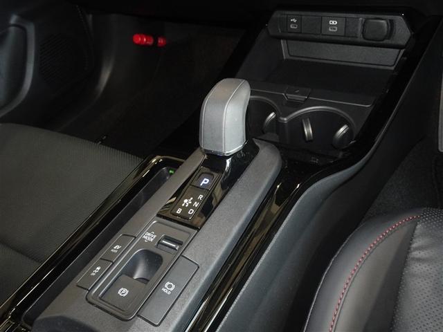 プリウス Ｚ　衝突被害軽減システム　フルセグ　バックカメラ　ＥＴＣ　ＬＥＤヘッドランプ　スマートキー（15枚目）