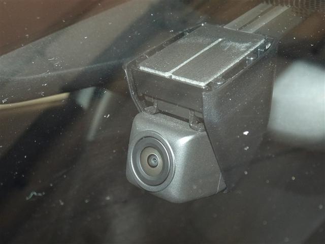 �h���C�u���R�[�_�[�𑕔����Ă��܂��B�������̎��̏󋵏؋��ɁA�y�������s�̋L�^�Ƃ��Ă��d�󂵂܂��B