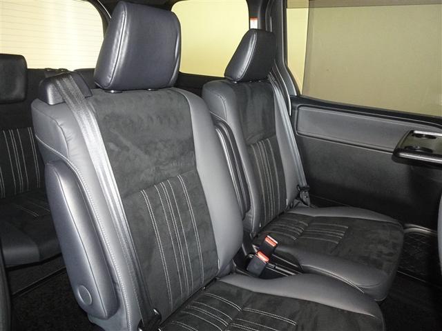 �\�t�@�[�̂悤�ȃZ�J���h�V�[�g�A�v���C�x�[�g���[���ɂ���悤�ł��B