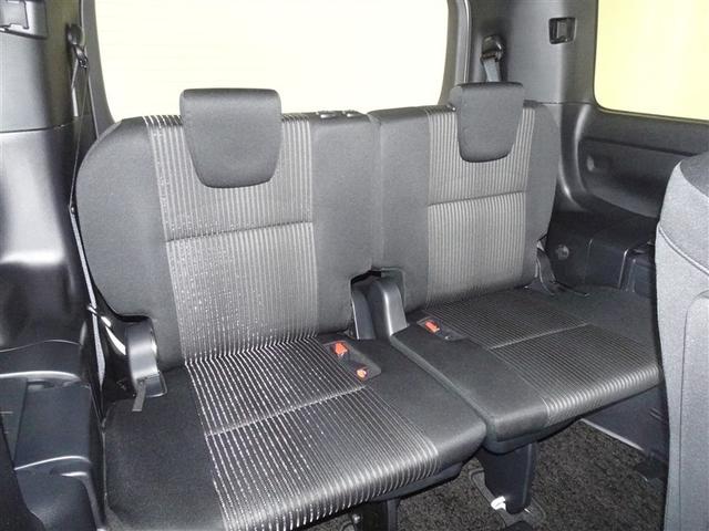 ヴォクシー ハイブリッドＺＳ　煌　衝突被害軽減システム　メモリーナビ　フルセグ　バックカメラ　ＥＴＣ　両側電動スライド　３列シート　ＬＥＤヘッドランプ　スマートキー　乗車定員７人（17枚目）