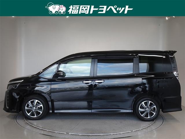 ヴォクシー ＺＳ　煌ＩＩＩ　衝突被害軽減システム　メモリーナビ　フルセグ　後席モニター　バックカメラ　ＥＴＣ　両側電動スライド　３列シート　ＬＥＤヘッドランプ　スマートキー　乗車定員８人（2枚目）