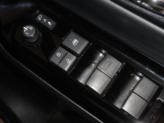 ヴォクシー ＺＳ　煌ＩＩＩ　衝突被害軽減システム　メモリーナビ　フルセグ　後席モニター　バックカメラ　ＥＴＣ　両側電動スライド　３列シート　ＬＥＤヘッドランプ　スマートキー　乗車定員８人（14枚目）