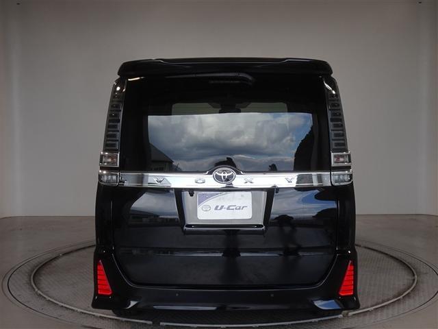 ヴォクシー ＺＳ　煌ＩＩＩ　衝突被害軽減システム　メモリーナビ　フルセグ　後席モニター　バックカメラ　ＥＴＣ　両側電動スライド　３列シート　ＬＥＤヘッドランプ　スマートキー　乗車定員８人（22枚目）