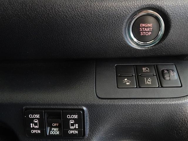 シエンタ ファンベースＧ　衝突被害軽減システム　メモリーナビ　フルセグ　後席モニター　バックカメラ　ＥＴＣ　両側電動スライド　スマートキー（13枚目）